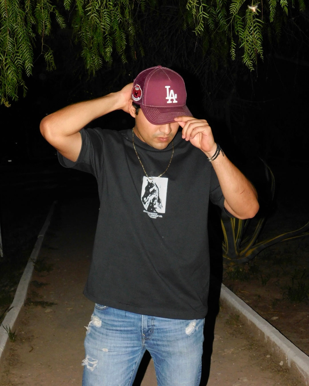 LA VIDA ES UNA MI**** MARAVILLOSA BLACK TEE